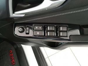 Isuzu D-MAX 3.0 Ddi LSE 4X4 automatic D/C - Image 20