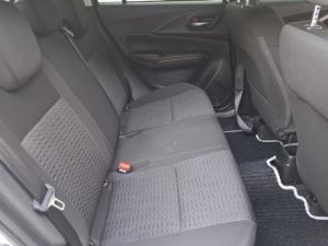 Suzuki Swift 1.2 GL - Image 10