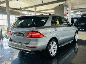 Mercedes-Benz ML ML500 - Image 2