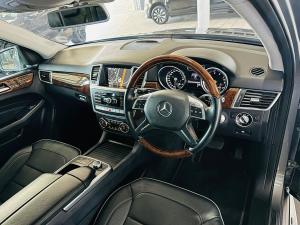 Mercedes-Benz ML ML500 - Image 4