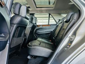 Mercedes-Benz ML ML500 - Image 6