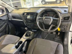 Isuzu D-Max 1.9TD Extended cab L - Image 11