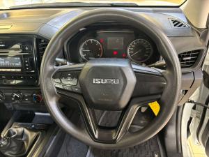 Isuzu D-Max 1.9TD Extended cab L - Image 14