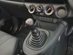 Toyota Hilux 2.0 single cab S (aircon) - Image 15