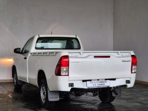 Toyota Hilux 2.0 single cab S (aircon) - Image 8