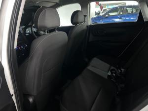 Hyundai i20 1.2 Motion - Image 12