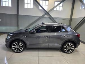 Volkswagen T-Roc 2.0TSI 140kW 4Motion R-Line - Image 10