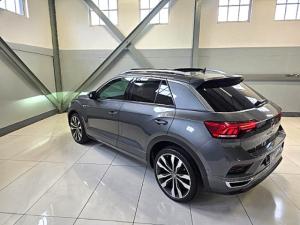 Volkswagen T-Roc 2.0TSI 140kW 4Motion R-Line - Image 13