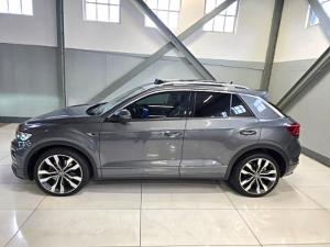 Volkswagen T-Roc 2.0TSI 140kW 4Motion R-Line - Image 14