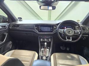 Volkswagen T-Roc 2.0TSI 140kW 4Motion R-Line - Image 15