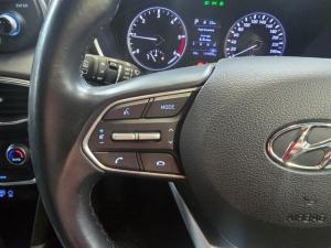 Hyundai Santa Fe 2.2D Executive - Image 16