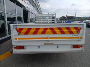 Hino Hino 300 916 LWBChassis Cab - Image 5