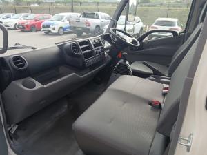 Hino Hino 300 916 LWBChassis Cab - Image 7