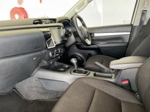 Toyota Hilux 2.4GD-6 double cab Raider auto - Image 7