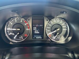 Toyota Hilux 2.4GD-6 Xtra cab Raider manual - Image 11