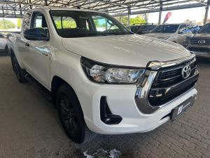 Toyota Hilux 2.4GD-6 Xtra cab Raider manual - Image 4