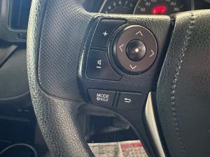 Toyota RAV4 2.0 GX auto - Image 9