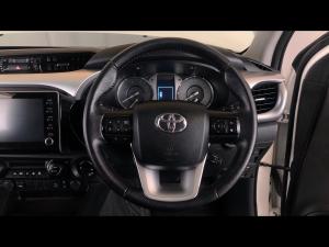 Toyota Hilux 2.8GD-6 double cab 4x4 Raider auto - Image 8
