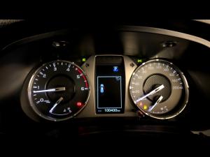 Toyota Hilux 2.8GD-6 double cab 4x4 Raider auto - Image 9