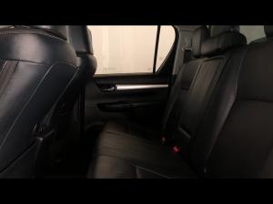 Toyota Hilux 2.8GD-6 double cab 4x4 Raider auto - Image 11