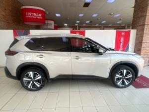 Nissan X-Trail 2.5 Acenta Plus 4WD - Image 3