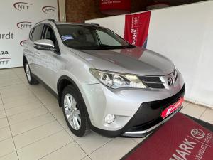 Toyota RAV4 2.2D-4D AWD VX - Image 1