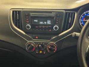 Toyota Starlet 1.4 Xi - Image 12