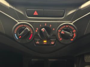 Toyota Starlet 1.4 Xi - Image 13