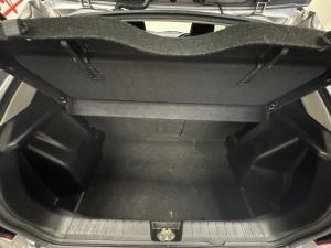 Toyota Starlet 1.4 Xi - Image 15