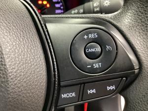 Toyota RAV4 2.0 GX auto - Image 10