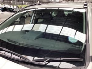 Toyota RAV4 2.0 GX auto - Image 14