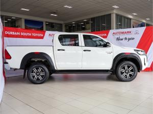 Toyota Hilux 2.4GD-6 double cab 4x4 Raider X auto - Image 3