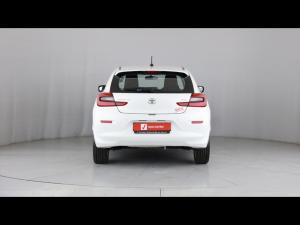 Toyota Starlet 1.5 XS auto - Image 5