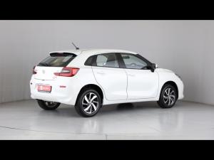 Toyota Starlet 1.5 XS auto - Image 2