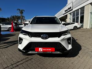 Toyota Fortuner 2.4GD-6 auto - Image 4