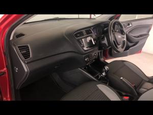 Hyundai i20 1.4 Fluid - Image 7
