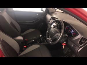 Hyundai i20 1.4 Fluid - Image 10