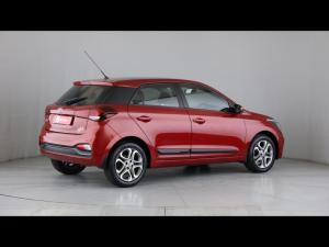 Hyundai i20 1.4 Fluid - Image 2