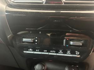 Toyota Starlet Cross 1.5 XR manual - Image 16