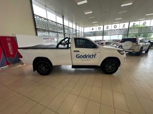 Toyota Hilux 2.4GD-6 single cab Raider auto - Image 3