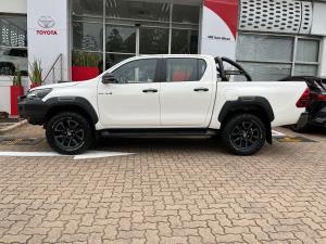Toyota Hilux 2.8GD-6 double cab 4x4 Legend auto - Image 20