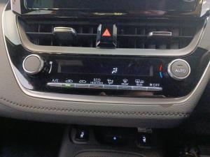 Toyota Corolla 2.0 XR - Image 14