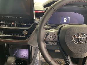 Toyota Corolla Cross 1.8 GR-S Hybrid - Image 9