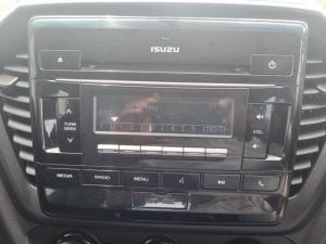 Isuzu D-MAX 1.9 Ddi L 4X4 D/C - Image 15