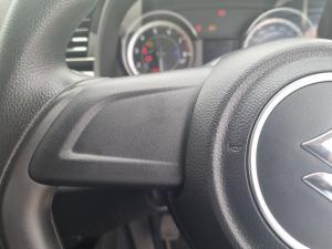 Suzuki Ertiga 1.5 GA - Image 9