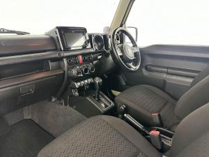 Suzuki Jimny 1.5 GLX automatic - Image 10
