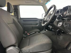 Suzuki Jimny 1.5 GLX automatic - Image 15