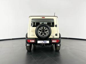Suzuki Jimny 1.5 GLX automatic - Image 4