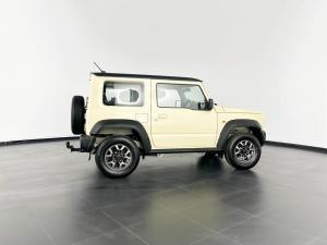 Suzuki Jimny 1.5 GLX automatic - Image 5