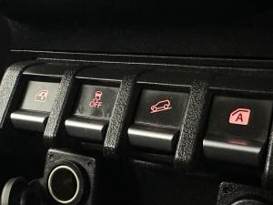 Suzuki Jimny 1.5 GLX automatic - Image 7